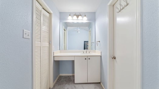 Houston 2-story, 2-bed 13967 Hollowgreen Drive-idx