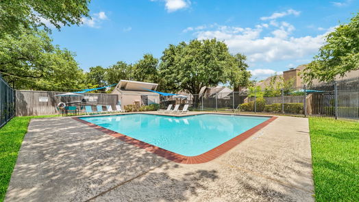 Houston 2-story, 2-bed 13967 Hollowgreen Drive-idx