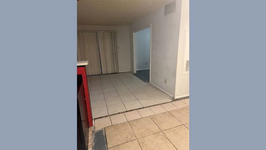 Houston 1-story, 2-bed 12660 Ashford Point Drive 211-idx