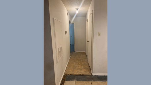 Houston 1-story, 2-bed 12660 Ashford Point Drive 211-idx