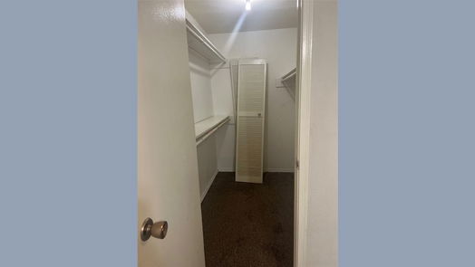 Houston 1-story, 2-bed 12660 Ashford Point Drive 211-idx