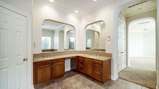 Houston 2-story, 4-bed 2723 Tudor Manor-idx