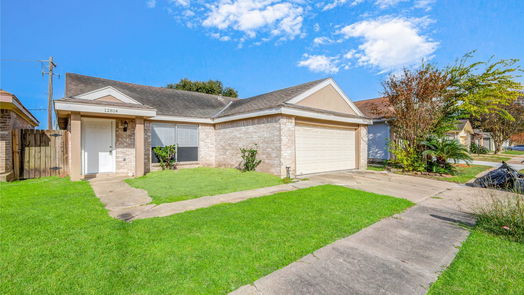 Houston 1-story, 3-bed 12814 Village Gate Drive-idx