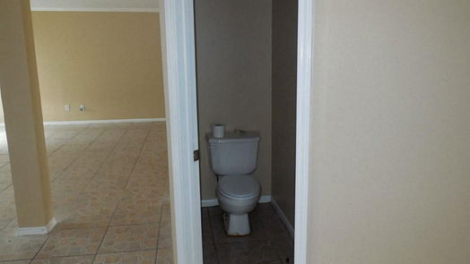 Houston 2-story, 4-bed 4050 Westermill Drive-idx