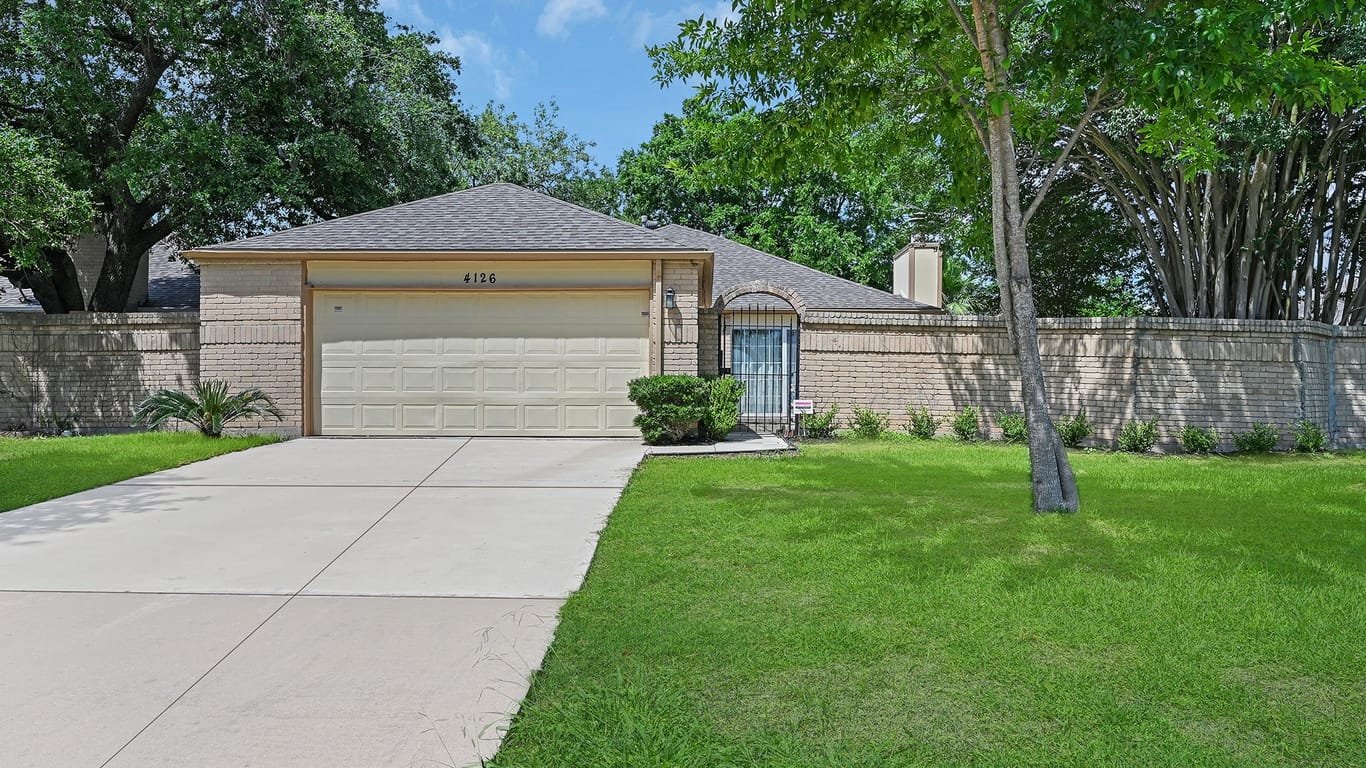 Houston 1-story, 3-bed 4126 Summit Valley Drive-idx