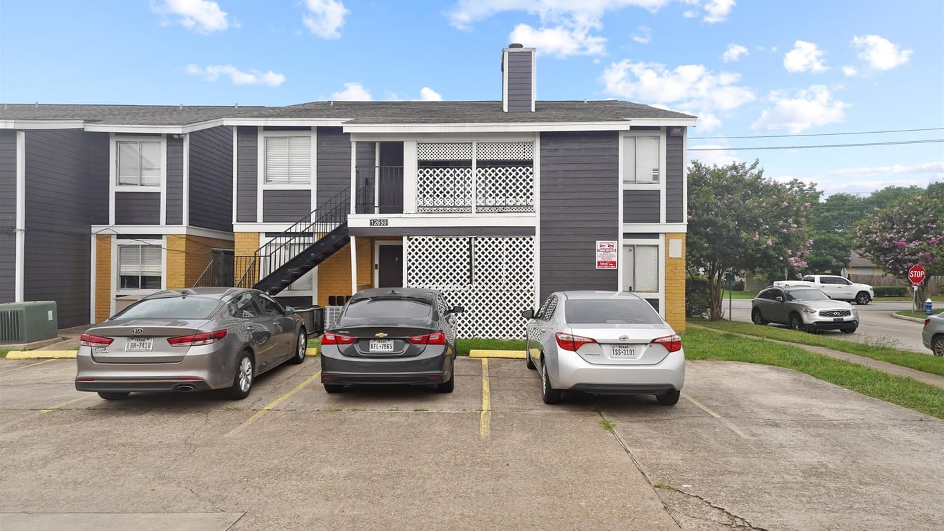 Houston 2-story, 2-bed 12659 Ashford Meadow Drive 4-idx