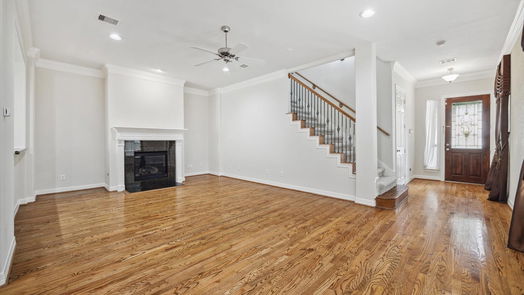 Houston 3-story, 3-bed 2914 Royal Oaks Crest-idx