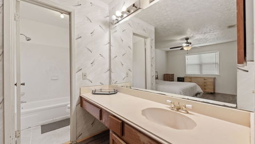 Houston 1-story, 3-bed 3738 Gamlin Bend Drive-idx