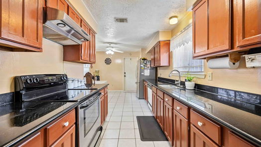 Houston 1-story, 3-bed 3618 Macon Place Court-idx