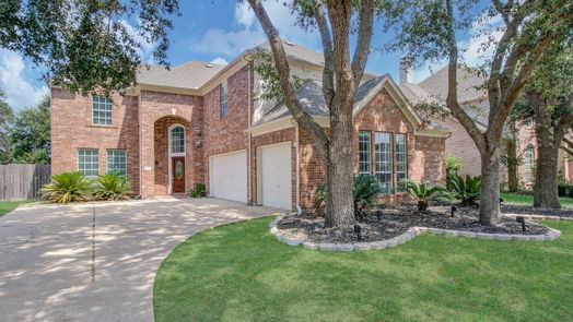 Houston 2-story, 4-bed 323 Crestwater Trail-idx