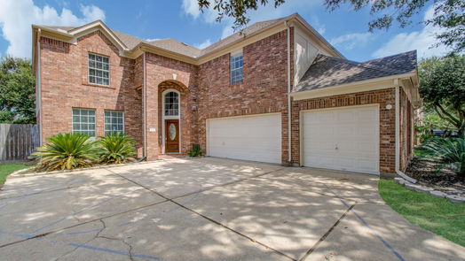 Houston 2-story, 4-bed 323 Crestwater Trail-idx