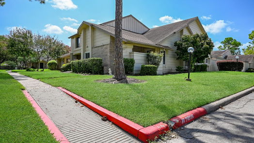 Houston 2-story, 3-bed 2919 Meadowgrass Lane-idx