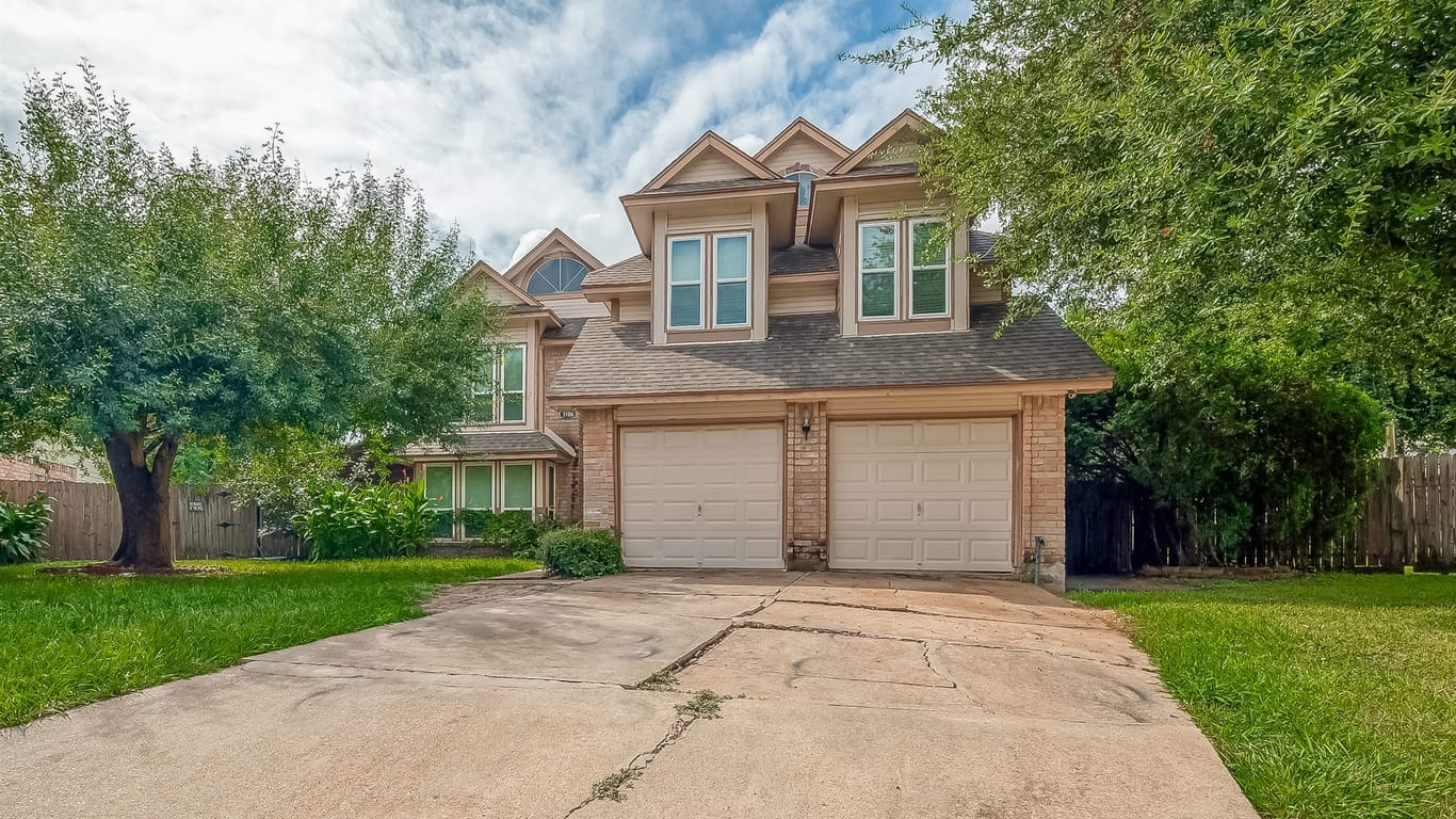 Houston 2-story, 3-bed 3106 Hollow Creek Court-idx