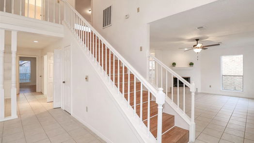 Houston 2-story, 3-bed 13810 Aspen Hollow Lane-idx