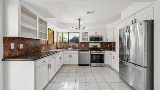 Houston 2-story, 3-bed 2828 Windchase Boulevard-idx