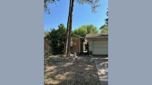 Houston 1-story, 3-bed 3215 Hazy Park Drive-idx