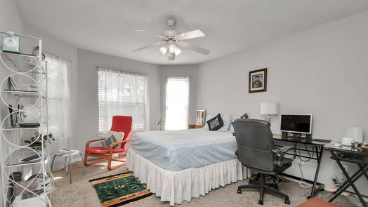 Houston null-story, 3-bed 16010 Crested Green Drive-idx