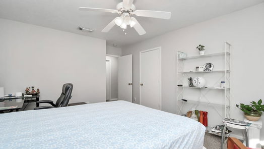 Houston null-story, 3-bed 16010 Crested Green Drive-idx