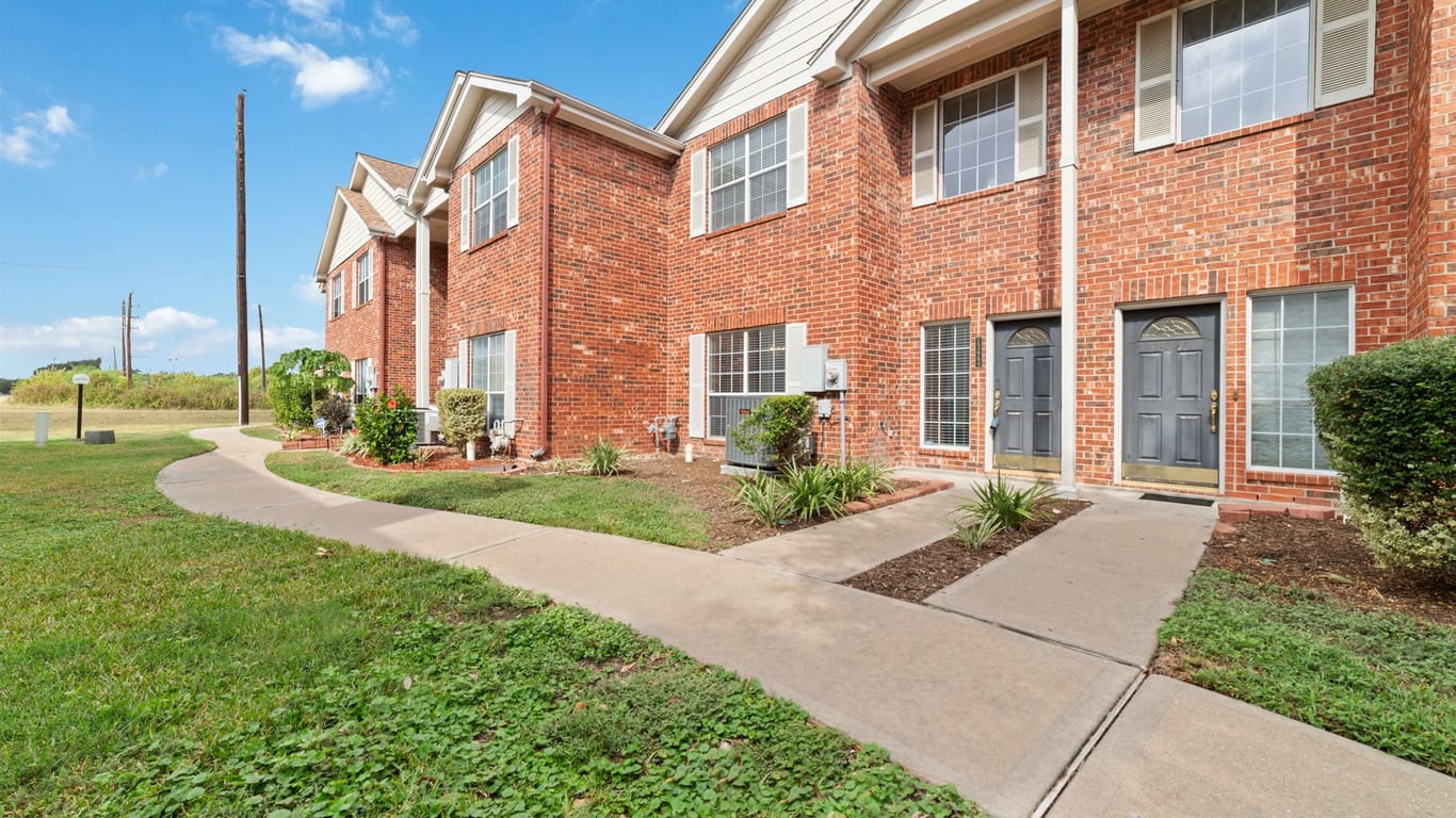 Houston 2-story, 2-bed 13669 Garden Grove Court 273-idx