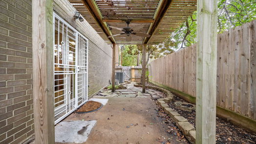 Houston 2-story, 2-bed 2825 Panagard Drive 39-idx