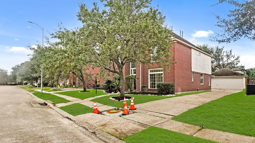 Houston 2-story, 5-bed 3814 Shady Harbor Drive-idx