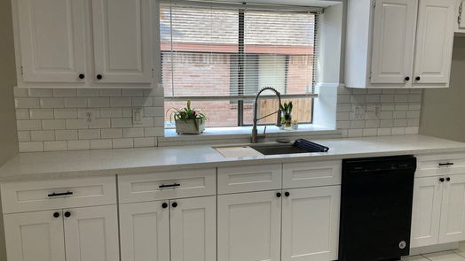 Houston 1-story, 4-bed 7907 ADDICKS CLODINE Road-idx