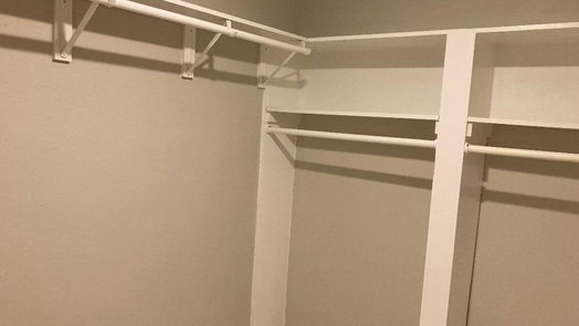 Houston 1-story, 4-bed 7907 ADDICKS CLODINE Road-idx