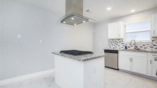 Houston 1-story, 3-bed 15915 Sierra Vista Drive-idx