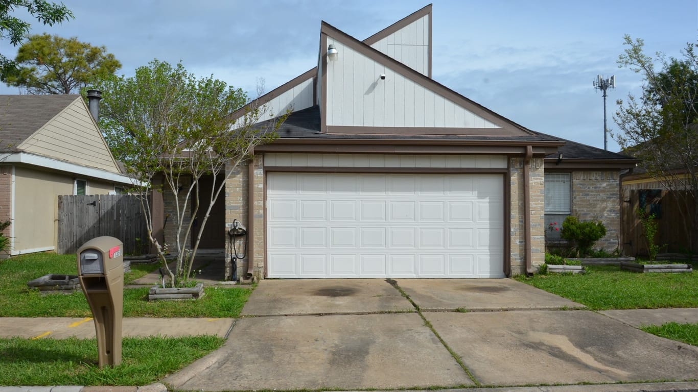 Houston null-story, 3-bed 13510 Dripping Springs Drive-idx