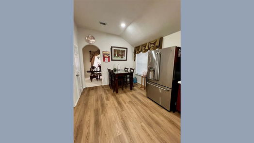 Houston 1-story, 4-bed 6931 Stoneyvale Drive-idx