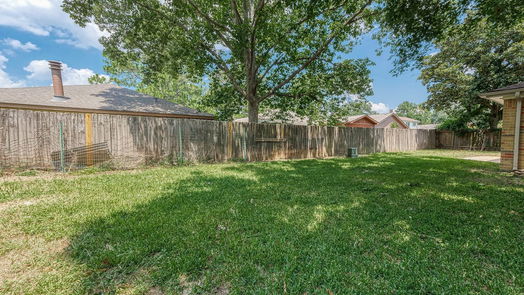 Houston 1-story, 3-bed 8118 Solana Drive-idx