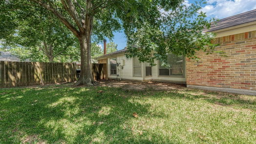 Houston 1-story, 3-bed 8118 Solana Drive-idx