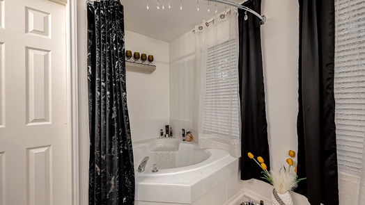 Houston 2-story, 3-bed 8719 Rose Garden Drive-idx