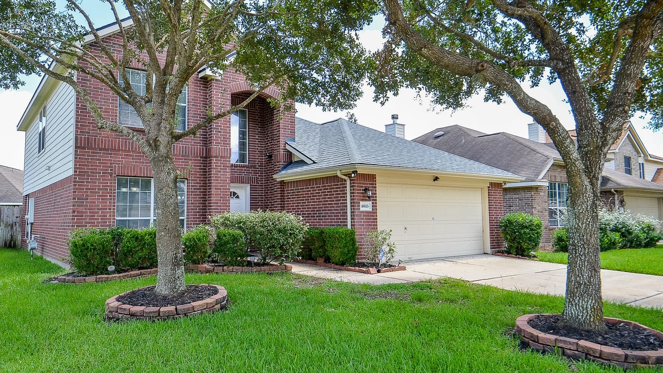 Houston 2-story, 4-bed 6903 Pheasant Oak Drive-idx