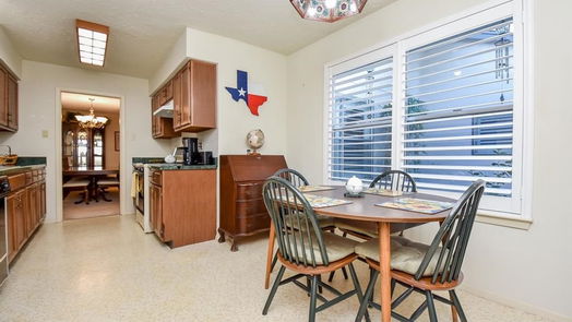 Houston 1-story, 3-bed 7911 Tamayo Drive-idx