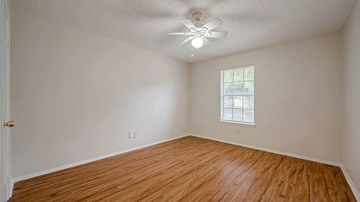 Houston 1-story, 3-bed 16346 Sierra Grande Drive-idx