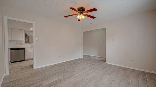 Houston 1-story, 3-bed 16346 Sierra Grande Drive-idx