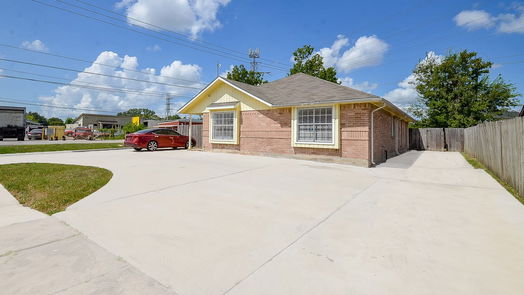 Houston 1-story, 3-bed 9634 Benthos Drive-idx