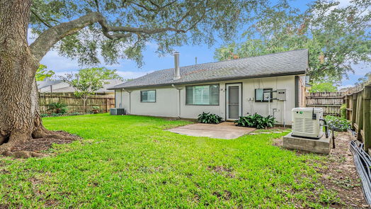 Houston 1-story, 3-bed 7911 Tamayo Drive-idx