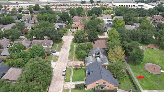 Houston 2-story, 4-bed 6311 Milfoil Lane-idx