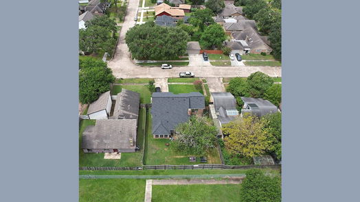 Houston 2-story, 4-bed 6311 Milfoil Lane-idx