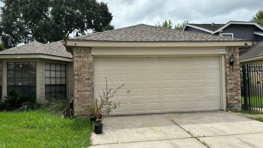 Houston 1-story, 3-bed 13559 Portobello Drive-idx