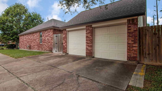 Houston 1-story, 3-bed 6615 Ladera Drive-idx