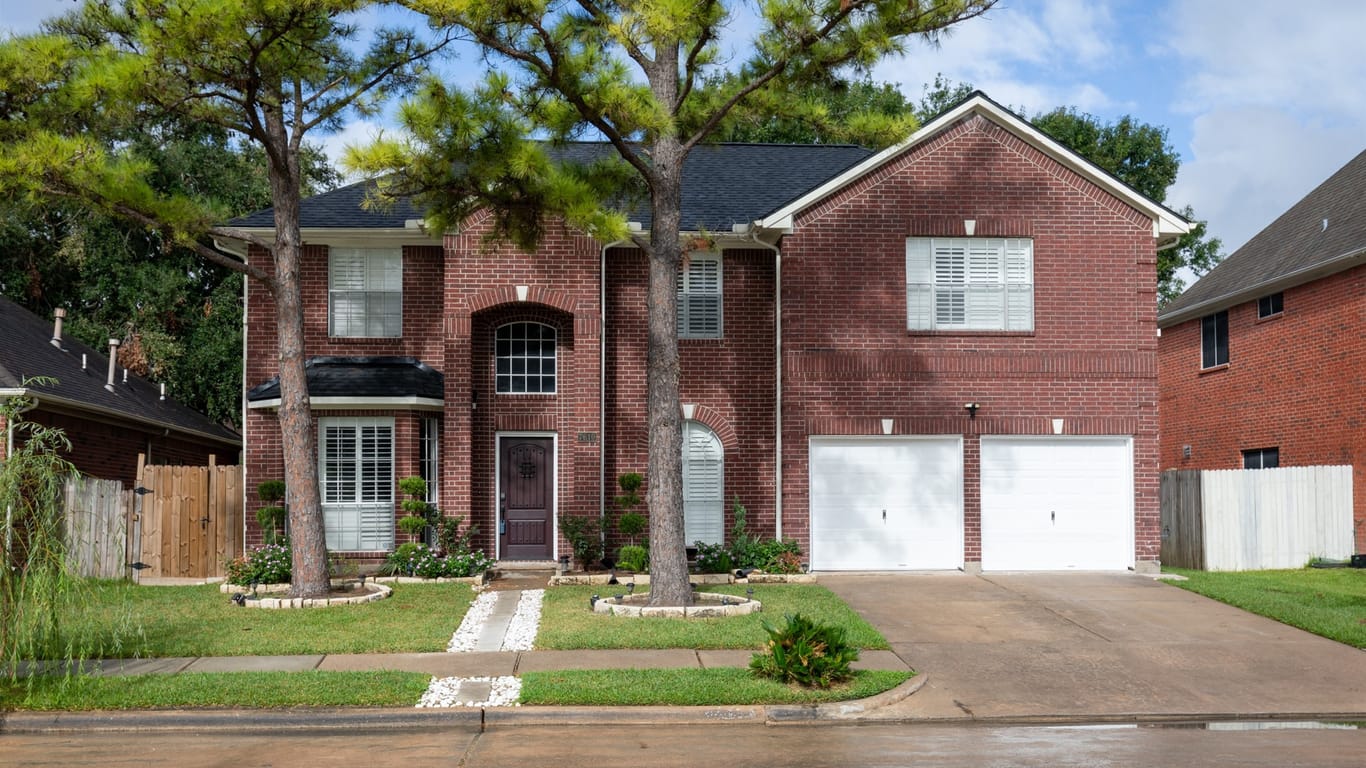 Houston 2-story, 5-bed 7610 Cortina Drive-idx