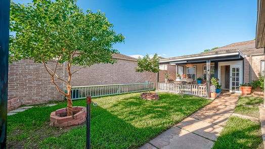 Houston 1-story, 4-bed 9310 Clipperwood Place-idx