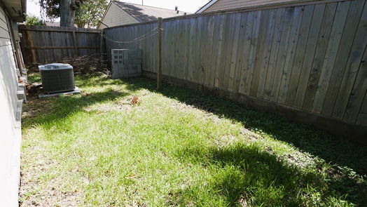 Houston 1-story, 3-bed 13559 Portobello Drive-idx