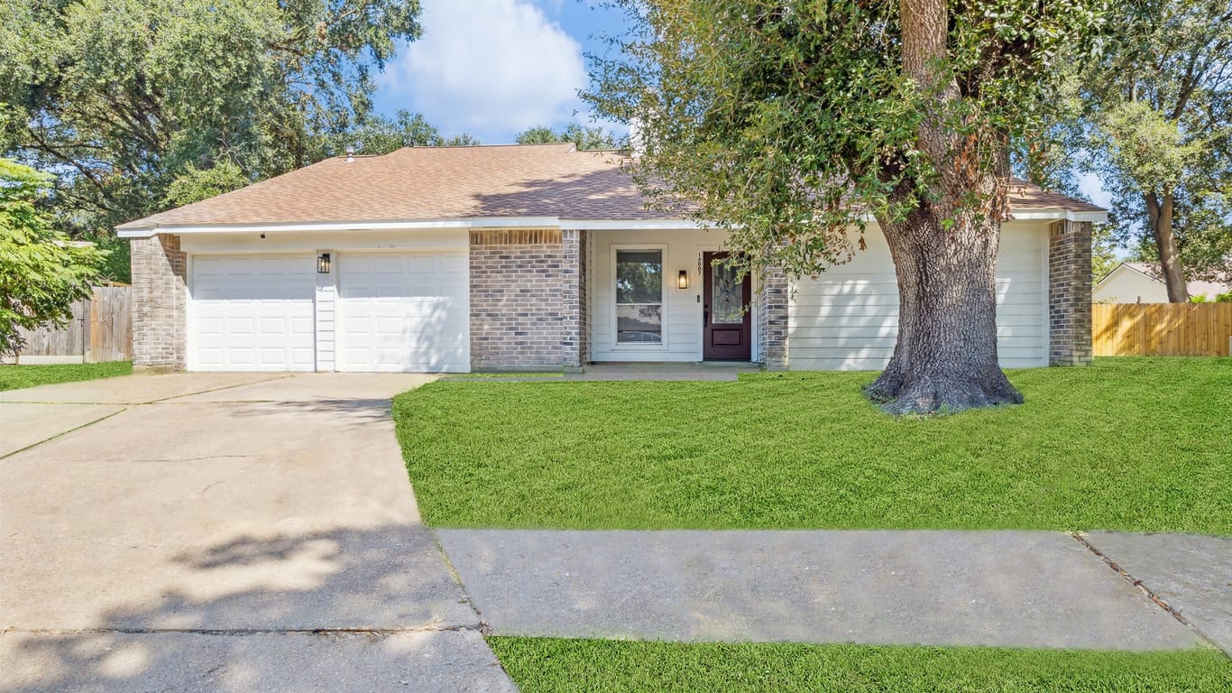 Houston null-story, 3-bed 16007 Soma Drive-idx