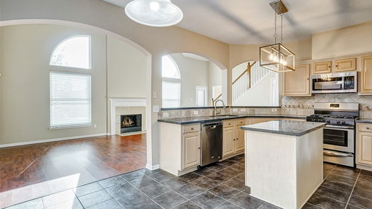 Houston 2-story, 4-bed 9254 Eaglewood Glen Trail-idx