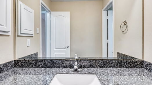 Houston 2-story, 4-bed 9254 Eaglewood Glen Trail-idx