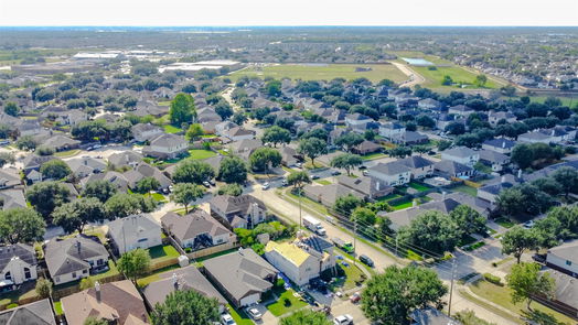 Houston 2-story, 4-bed 9254 Eaglewood Glen Trail-idx